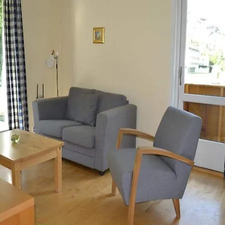 3 Person Home, Laerdal